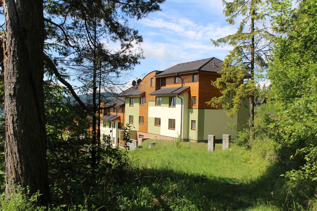 Pine Wood Apartment วิชเน รุชบาคีย์ ภายนอก รูปภาพ