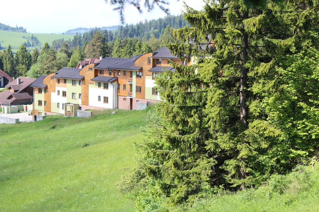 Pine Wood Apartment วิชเน รุชบาคีย์ ภายนอก รูปภาพ